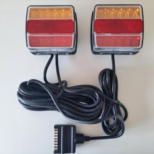 image of Trailer lights 12V, LED with wiring kit and plug