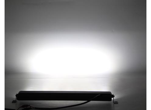 gallery image of 100W light bar CREE LED's 12-24v combo beam